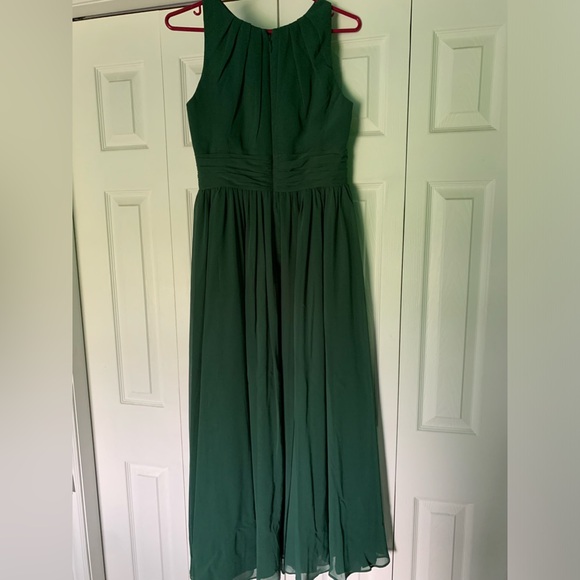 Bridesmaid/Formal Dress - Picture 2 of 6